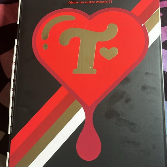 ✨🆕RARE!Trixie Cosmetics x Katya Red Handheld Heart Mirror!BNIB!NEVER USED!RARE!✨ - Picture 8 of 14